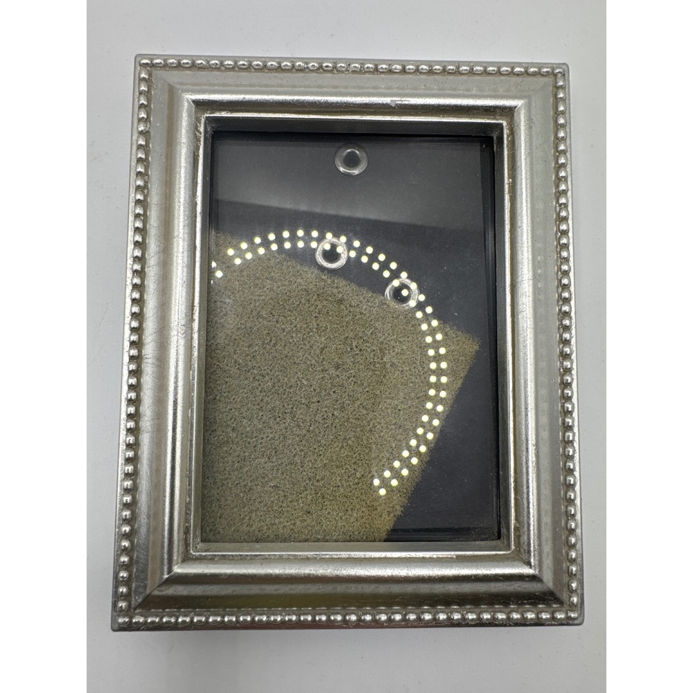 Silver Beaded Edge Rectangular Picture Frame Metallic Finish 3.5x4.5 Inch